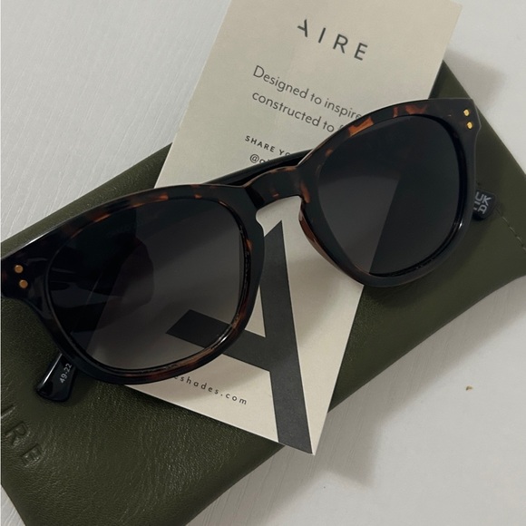 AIRE Draco NWT Dark Tort Sunglasses Shades - Picture 2 of 14